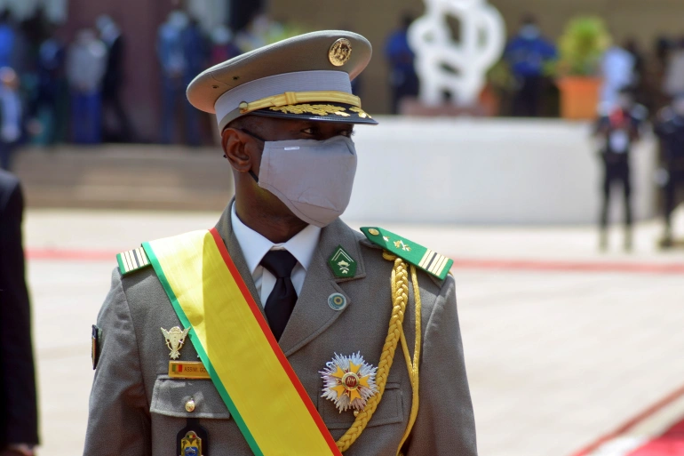 Les militaires maliens promettent le retour d'un régime civil en mars 2024
